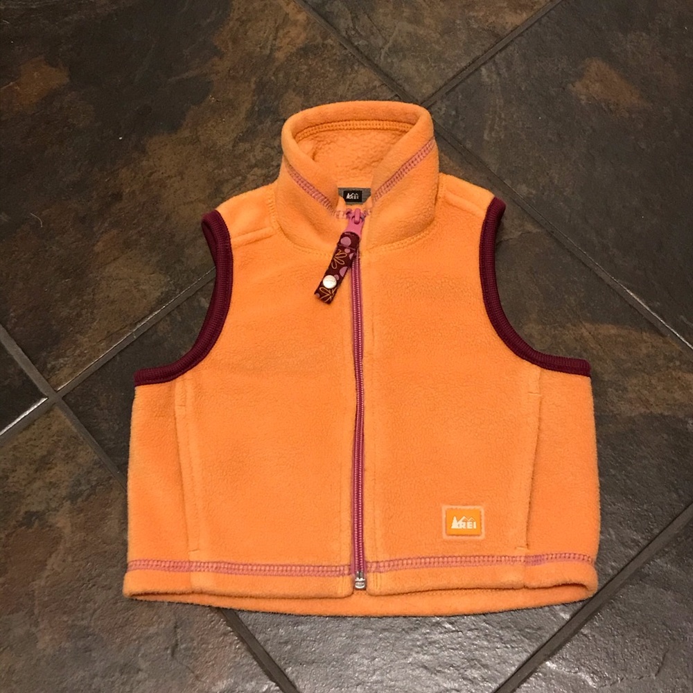 REI fleece vest